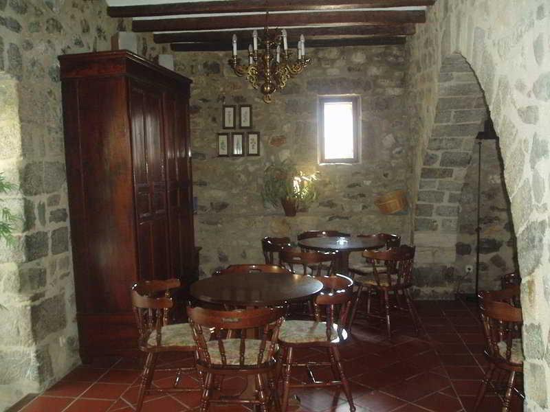 Hostal De La Rovira Oix Buitenkant foto