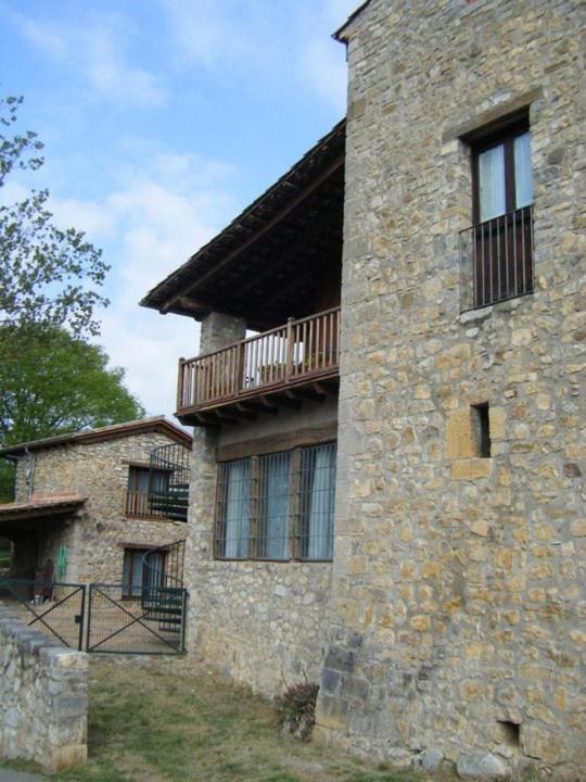 Hostal De La Rovira Oix Buitenkant foto